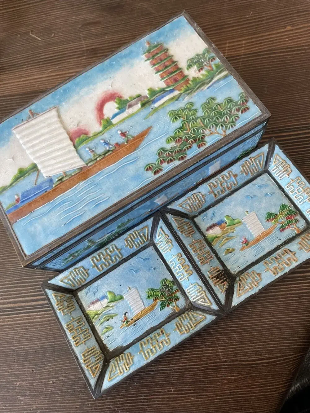 CHINESE REPOUSSE CLOISONNE ENAMEL HUMIDOR BOX AND TRAYS SET